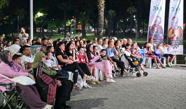 Kültürpark'ta Yeşilcam Sinema Gecesi 'Süt Kardeşler' ile başladı