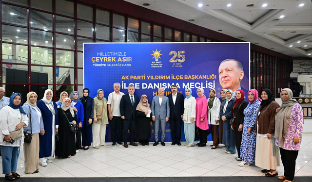 Bursa Yıldırım’da AK Parti teşkilatı buluştu! Hemşehrilerin talepleri masada