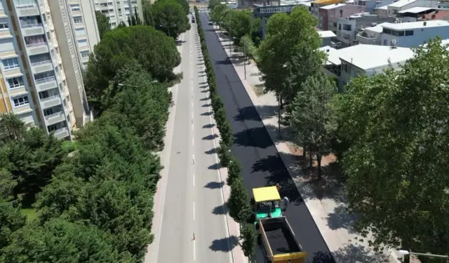 Bursa Büyükşehir'den Osmangazi'ye dev dokunuş! O cadde yeni yüzüne kavuşuyor