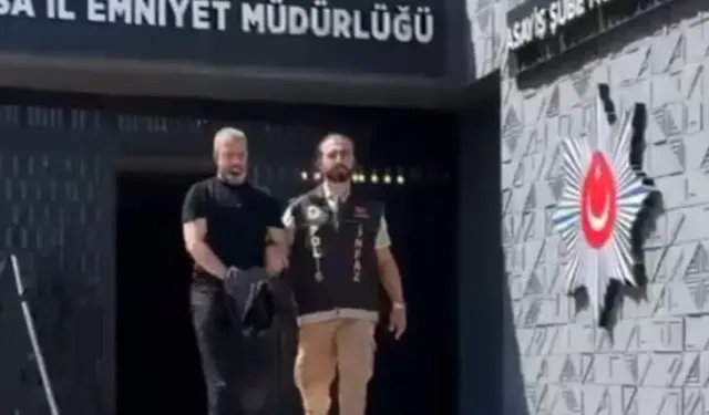 Bursa’da aranan 3 hükümlü yakalandı! Biri çatıdan çatıya atlayınca…
