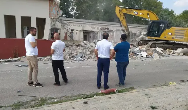 Bursa Orhangazi’de okullar için kritik hazırlık! Yeni dönem öncesi harekete geçildi