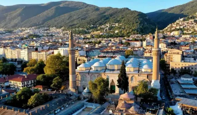Bursa Ulu Cami’de duygusal veda! Görev yeri değişen müftü cemaate böyle seslendi