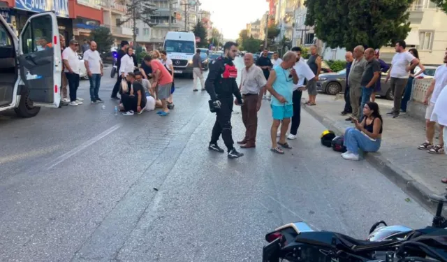 Bursa’da karşıya geçmek istedi, motosiklet çarpınca yere savruldu: 2 yaralı