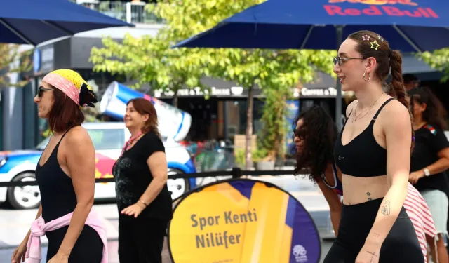 Nilüfer’de açık havada spor buluşması! Hareketlilik Haftası renkli geçti