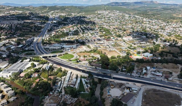 Bursa-Mudanya yolunda ulaşımı değiştirecek proje! Geçit-Bademli’de sona gelindi