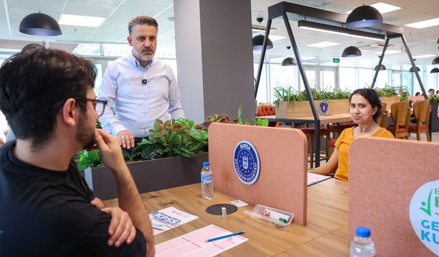 Bursa Büyükşehir Belediyesi’nden 2 bin 500 adaya KPSS provası