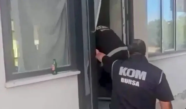 Bursa’da milyonlarca bandrolsüz makaron ele geçirildi!
