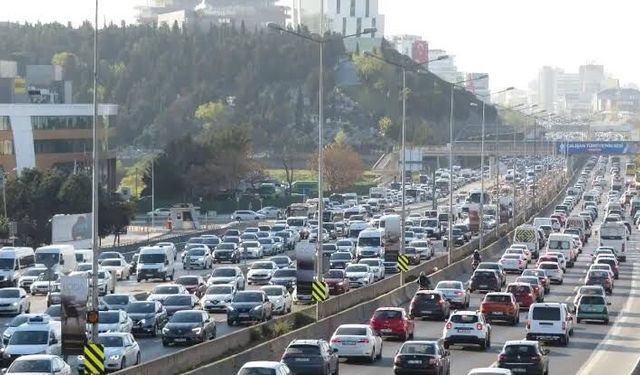 Bursa’da hafta sonu trafik değişiyor! Bu yollar kapanacak