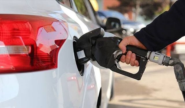 Akaryakıt fiyatlarında değişiklik mi olacak! Motorine 7,67 TL zam beklentisi