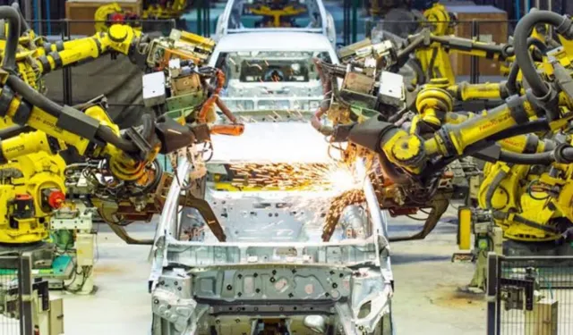 Bursa’da Tofaş fabrikasında 7,5 milyonuncu araç banttan indi!