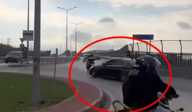 Bursa’da drift kazası! Otomobilin motosiklete çarptığı anlar kamerada
