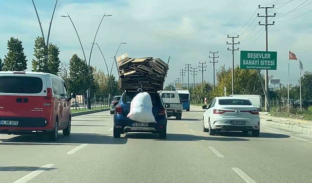 Bursa trafiğinde pes dedirten taşıma yöntemi kamerada!