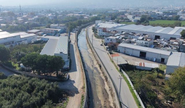 Bursa'da sel sonrası Esence’de temizlik çalışması başlatıldı