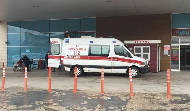 Bursa İnegöl’de iş kazası: İşçinin eline çivi saplandı