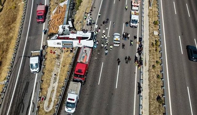 Manisa’daki ölümcül kazada yaralıların 5’i Bursa’ya nakledildi