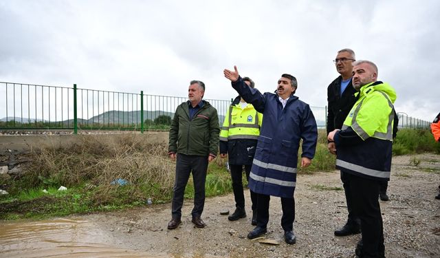 Bursa’da sağanak sonrası seferberlik! Oktay Yılmaz sahaya indi