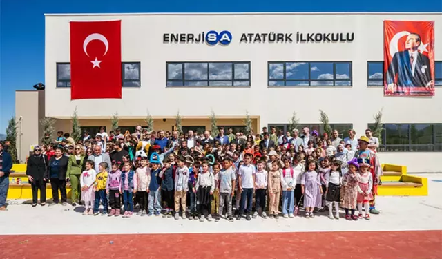 Hatay'da Enerjisa Atatürk İlkokulu açıldı