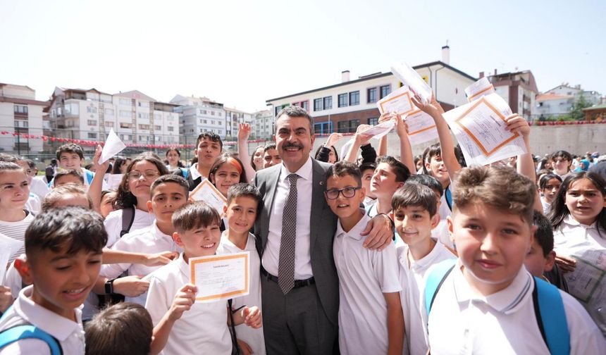 MEB'den 'yaz tatili erkene çekilecek' iddialarına açıklama!