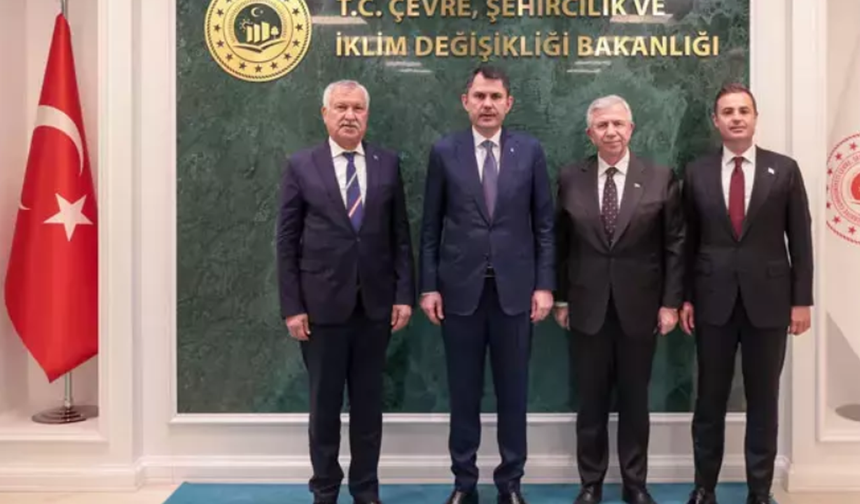 Murat Kurum'dan yerel yönetim mesajı