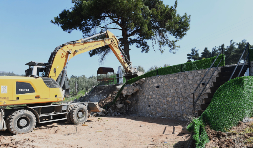Osmangazi Belediyesi'nden kaçak yapı operasyonu