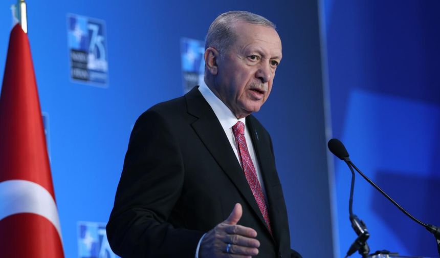 Cumhurbaşkanı Erdoğan'dan Lahey'de dipomasi trafiği