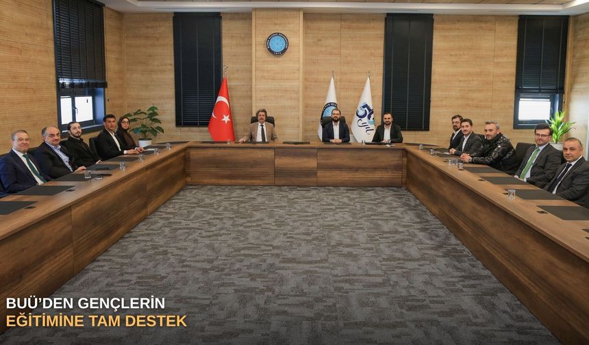 BUÜ’den gençlerin eğitimine tam destek