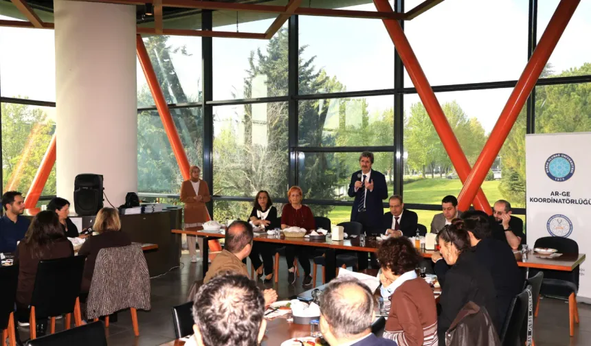 BUÜ'de başarı geleneği katlanarak devam ediyor