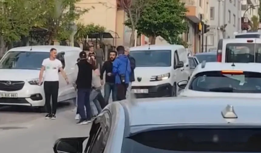 Bursa’da akılalmaz olay! Trafikte tartıştığı kişiyi döner bıçağıyla kovaladı