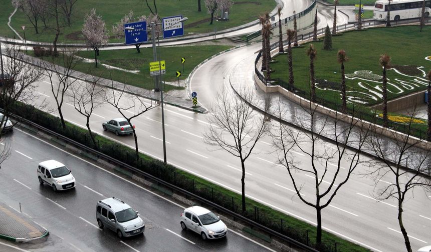Valilik uyardı: Bursa’da şiddetli yağmur o saatte başlıyor!