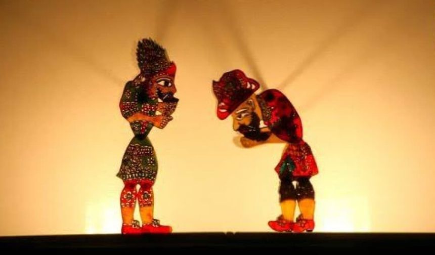 Hacivat ve Karagöz geleneği nereden geliyor?