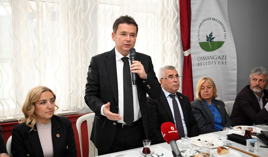 Başkan Aydın 136 mahallenin sesi oluyor