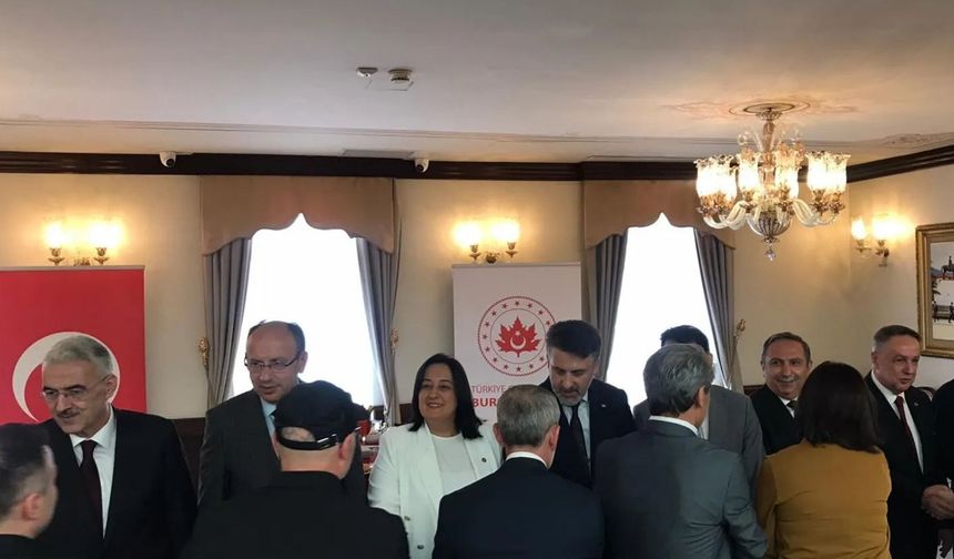 Bursa Valiliği'nde bayramlaşma töreni!