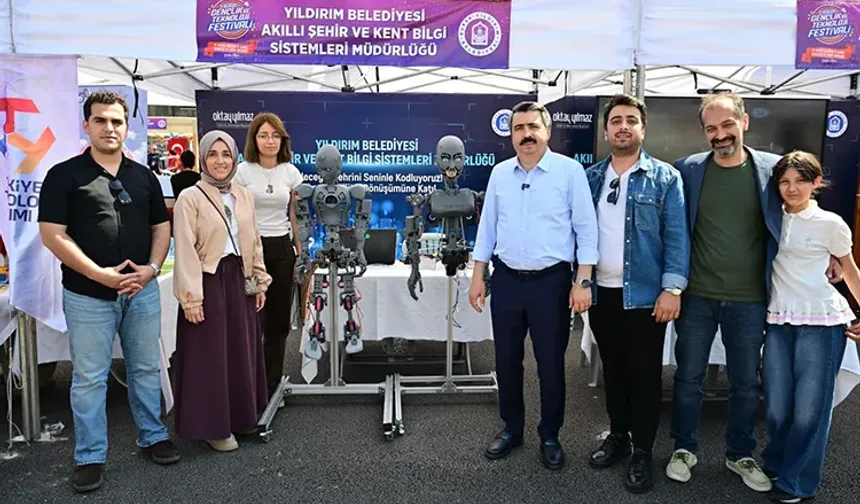 Bursa’da dijital devrim: Yıldırım’da teknoloji coşkusu büyük ilgi gördü