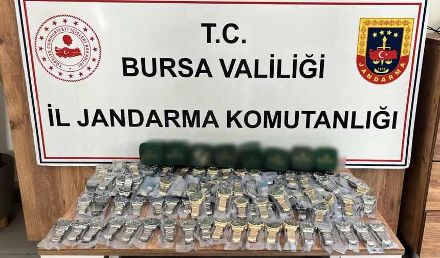 Bursa’da dev kaçakçılık operasyonu: 150 lüks saat ele geçirildi!