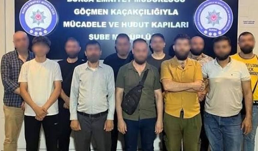 Bursa’da göçmen kaçakçılığına ağır darbe! Çok sayıda gözaltı var...