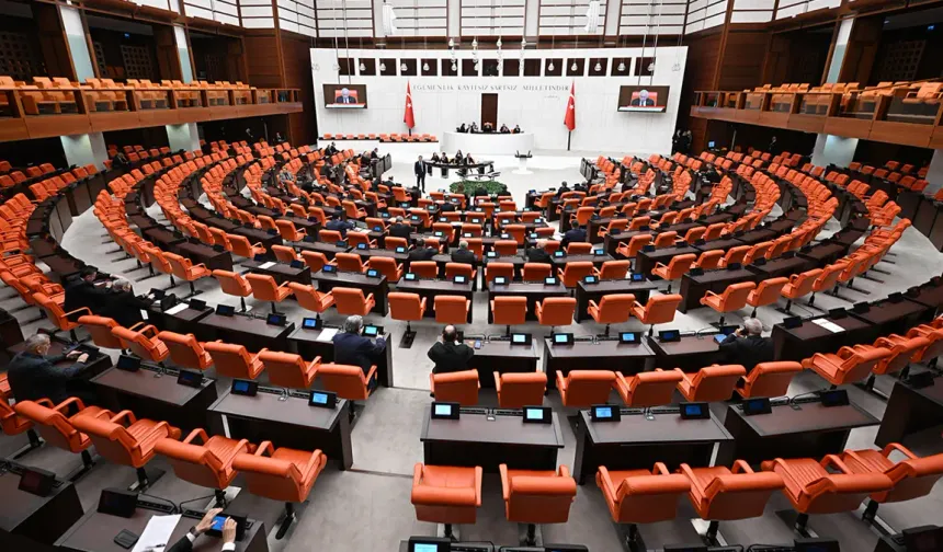 Torba teklif Meclis’te! Taksi ve dolmuşta kritik düzenleme