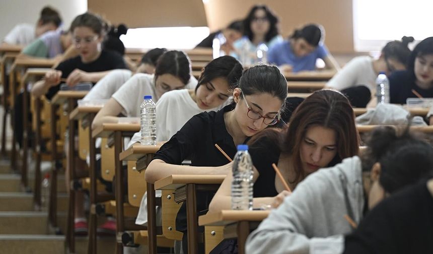 Milyonların gözü kritik AYT sınavında