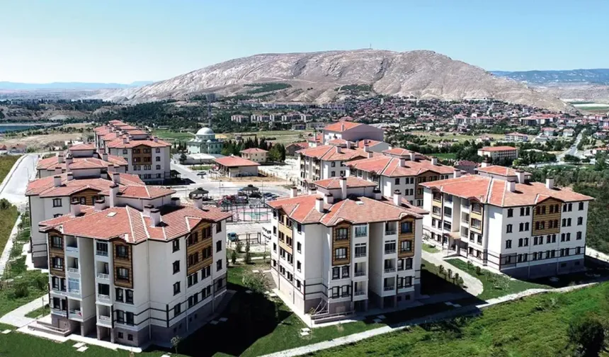 Bursa’da konut alacaklara müjde: TOKİ 2 bin 200 evi kurasız satışa sunuyor