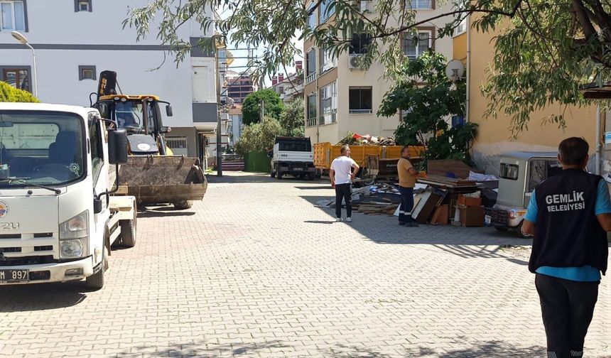 Bursa’nın popüler sahil mahallelerinde flaş gelişme: O görüntüler tek tek kaldırılıyor!