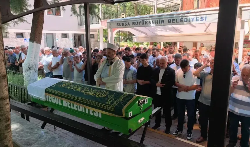 Genç uzman çavuş Bursa’da gözyaşlarıyla defnedildi