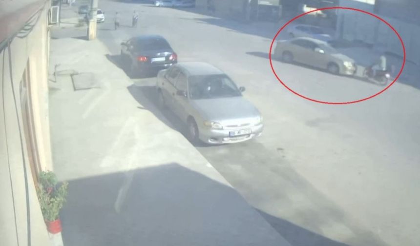 Bursa’da feci kaza! Motosiklet sürücüsü çarpışmanın etkisiyle savruldu