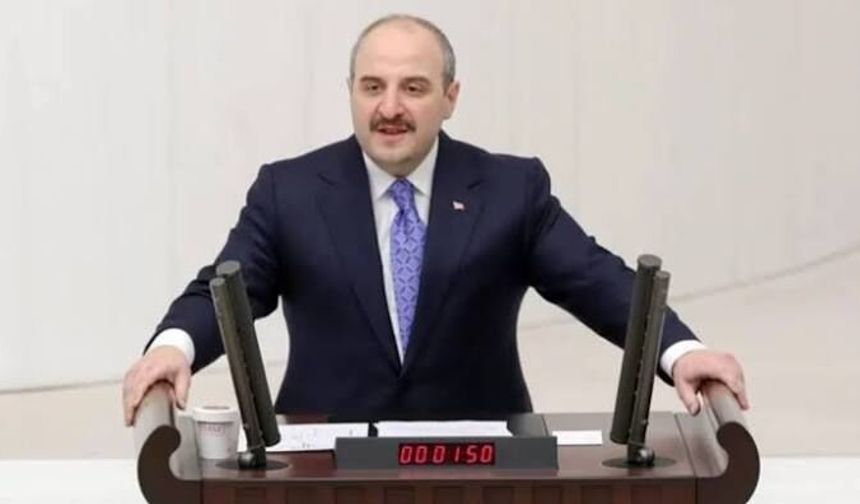 AK Parti Bursa Milletvekili Mustafa Varank'tan sert tepki: "Hadi oradan ikiyüzlüler!"
