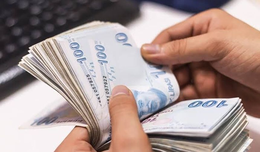 Emeklilere çifte destek! Maaşlar bu tutara tamamlanacak