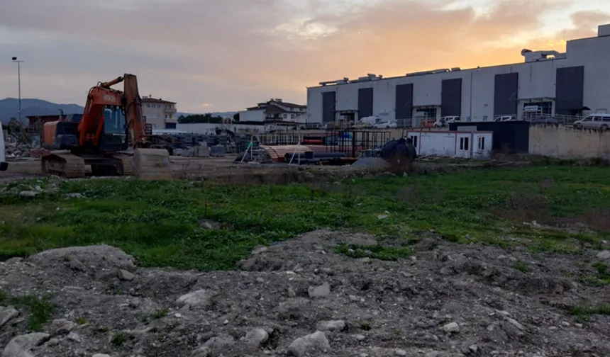İYİ Partili Türkoğlu'ndan Bursa İznik'teki toptancı hali tepkisi: 40 yıllık ihmal artık sona ermeli!