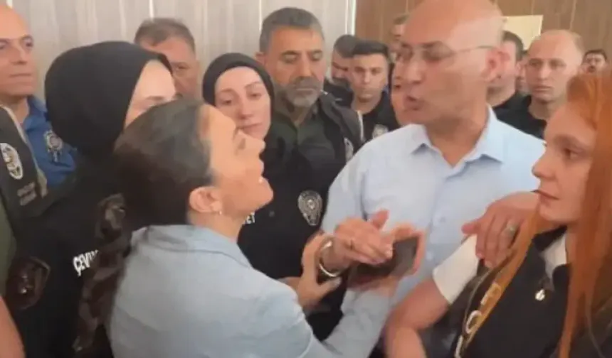 Bozbey davasında adliye karıştı! CHP’li vekil ortalığı karıştırdı