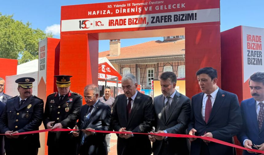 Bursa Valiliği öncülüğünde 15 Temmuz Demokrasi ve Milli Birlik Günü Anma Merkezi açıldı