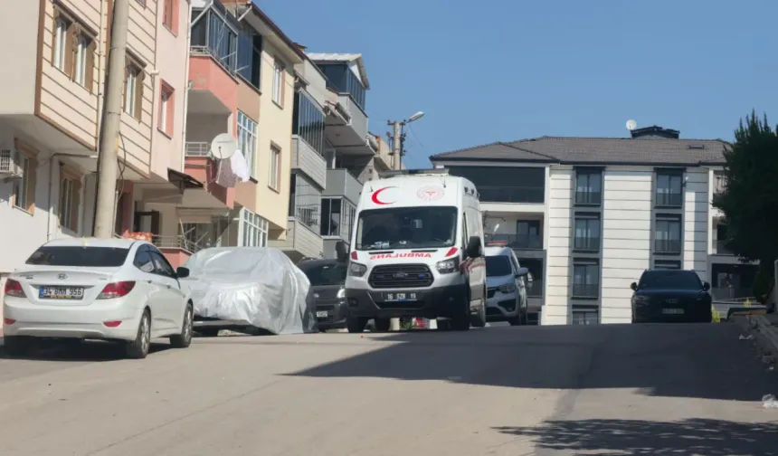 Bursa’da apartmanda şüpheli ölüm! Eşini kanlar içinde bulan kadının ihbarı ekipleri harekete geçirdi