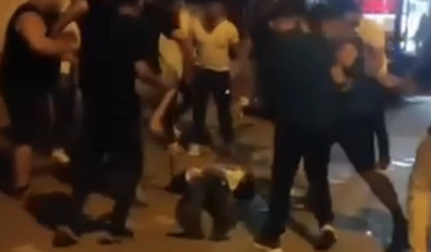 Bursa’da kadına şiddet sonrası ortalık savaş alanına döndü! İki kişi ağır yaralı
