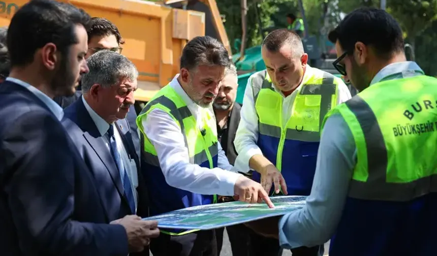 Bursa’da 2,5 kilometrelik yol yenileniyor! 8 bin 500 ton asfalt serilecek