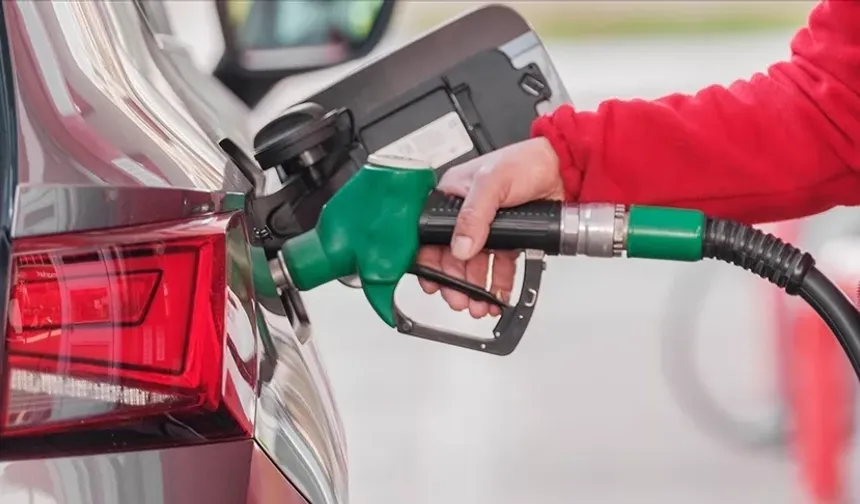 Motorine 3,60 TL ÖTV zammı! Akaryakıt tabelaları yeniden değişecek